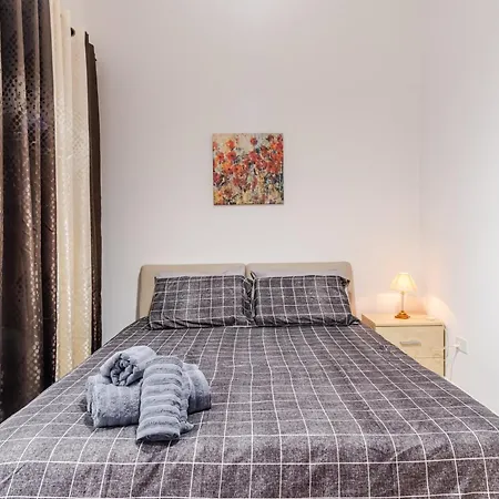 Spacious 3br With Big Balcony And Prime Location Holiday home
