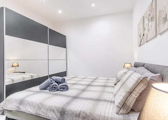 Spacious 3br With Big Balcony And Prime Location * Mellieha